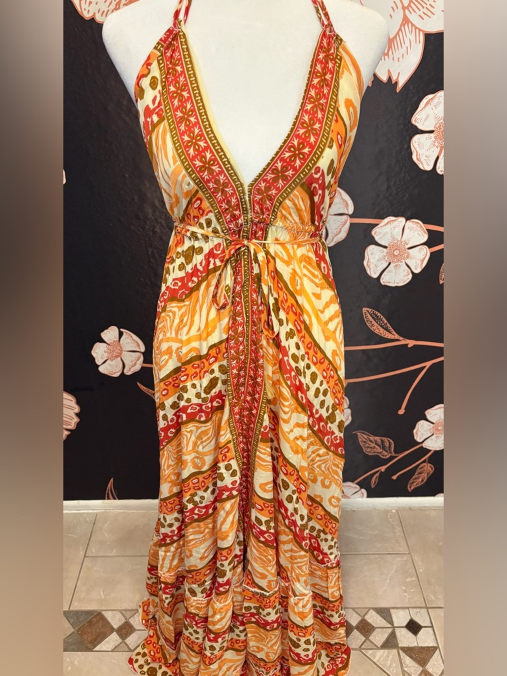 BEAUTIFUL Silk Halter Maxi Dress Open Back Orange Red Boho Resort Dress - Picture 4 of 9